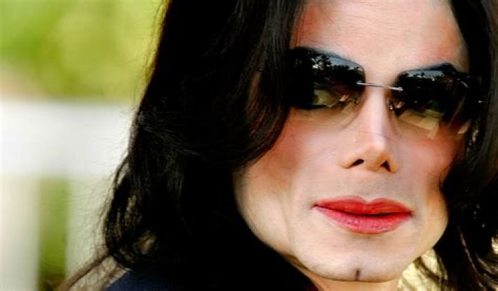 Michael Jackson's Gender Identity: Exploring the Life and Legacy of the King of Pop