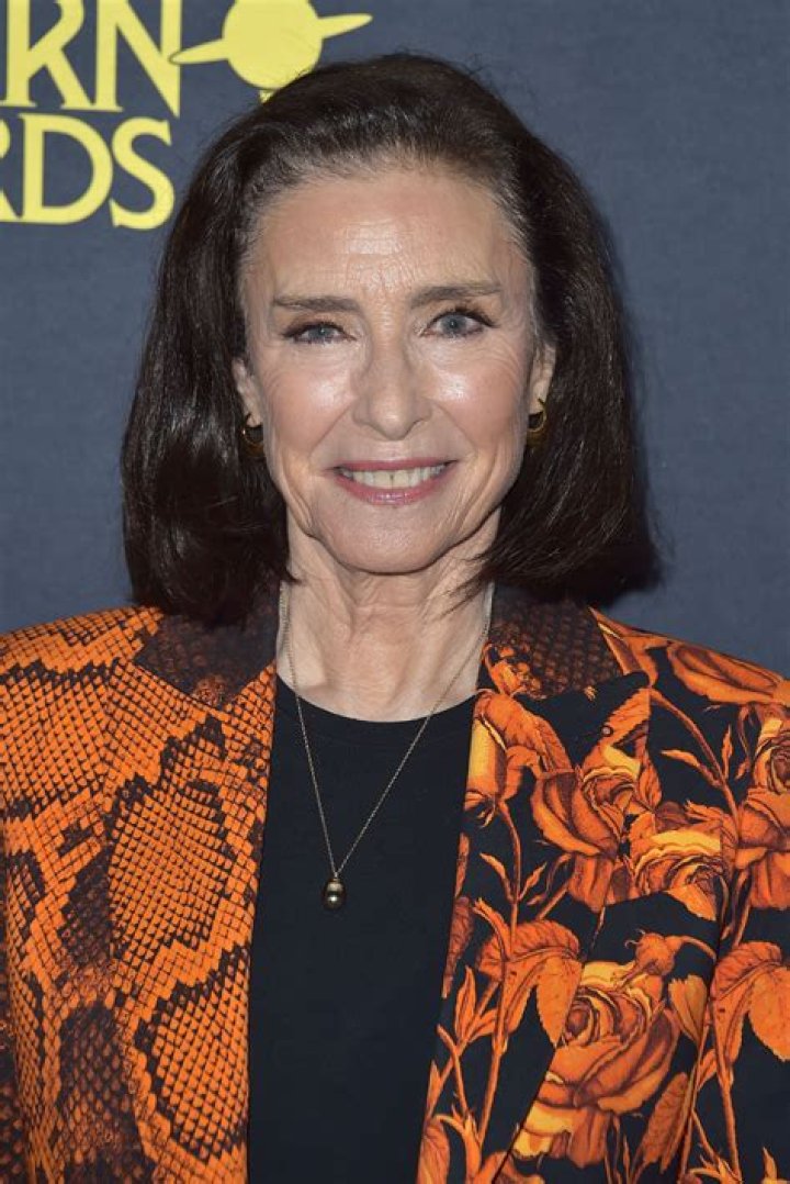 The Enchanting Mimi Rodgers: A Hollywood Icon's Journey