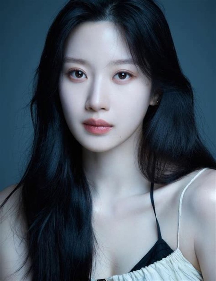 Mun Ka-Young Relationships: A Comprehensive Guide to Her Personal Life and Career