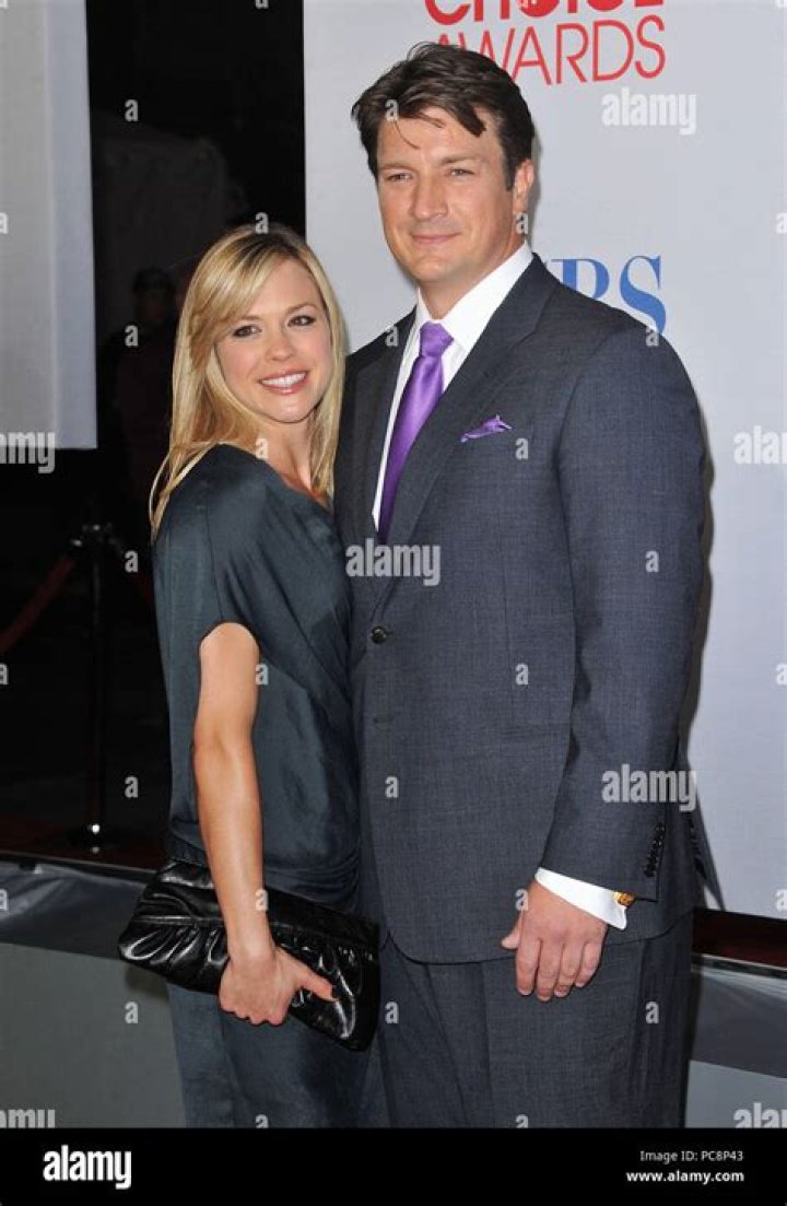 Nathan Fillion Wife: A Comprehensive Guide to His Love Life and Relationship