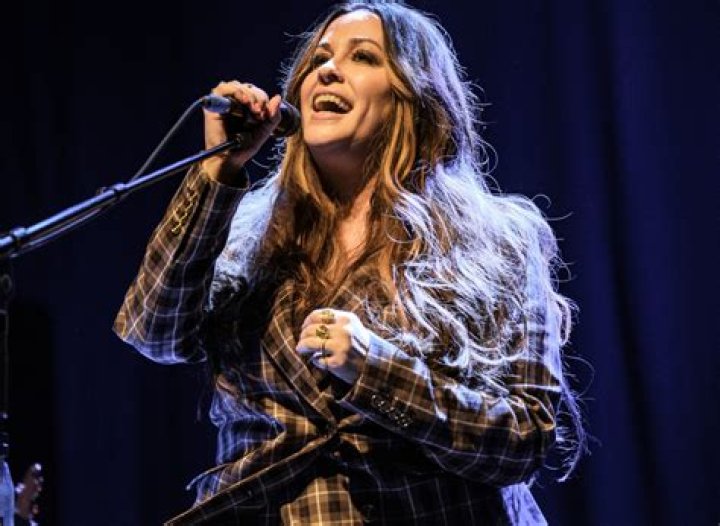 Alanis Morissette Net Worth: A Comprehensive Look at the Iconic Singer's Wealth and Career