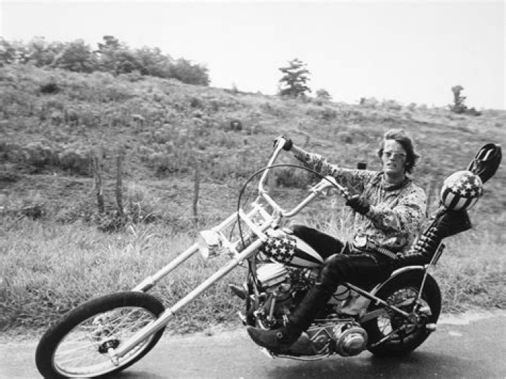 Intriguing Pictures of Hollywood Legend: Peter Fonda