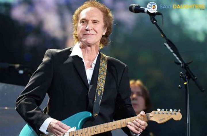 Ray Davies Net Worth: A Comprehensive Look at the Legendary Musician's Wealth and Achievements