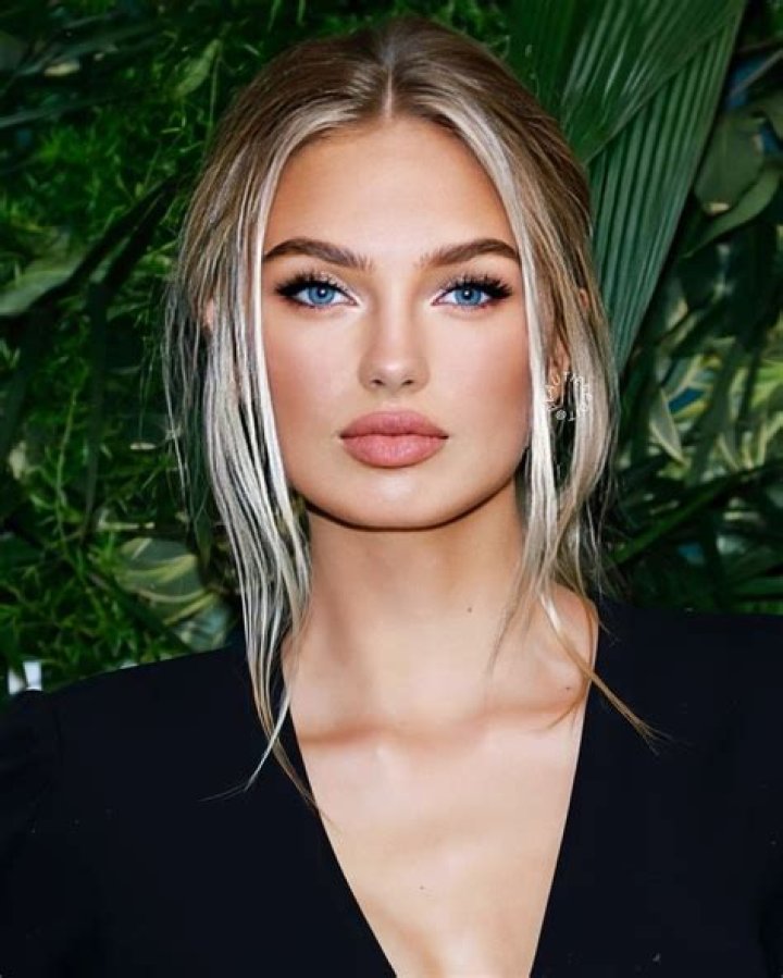 Romee Strijd: The Dutch Supermodel Taking the Fashion World by Storm