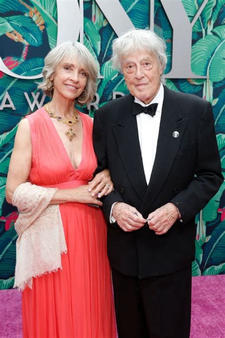 The Fascinating Life of Sabrina Guinness: A Journey Through Time