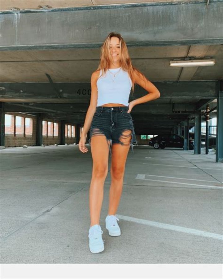 Sadie McKenna Famfix: Unveiling the Rising Star's Journey and Achievements