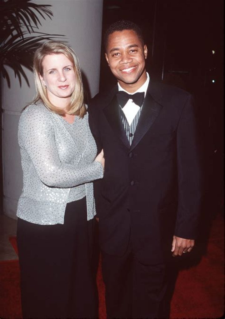 Sara Kapfer: A Comprehensive Guide to Her Life, Career, and Achievements