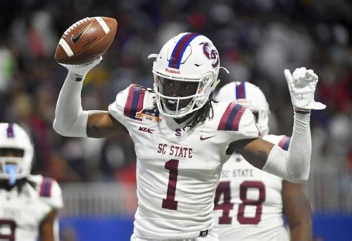 Shaquan Davis: A Rising Star in the World of Sports and Beyond