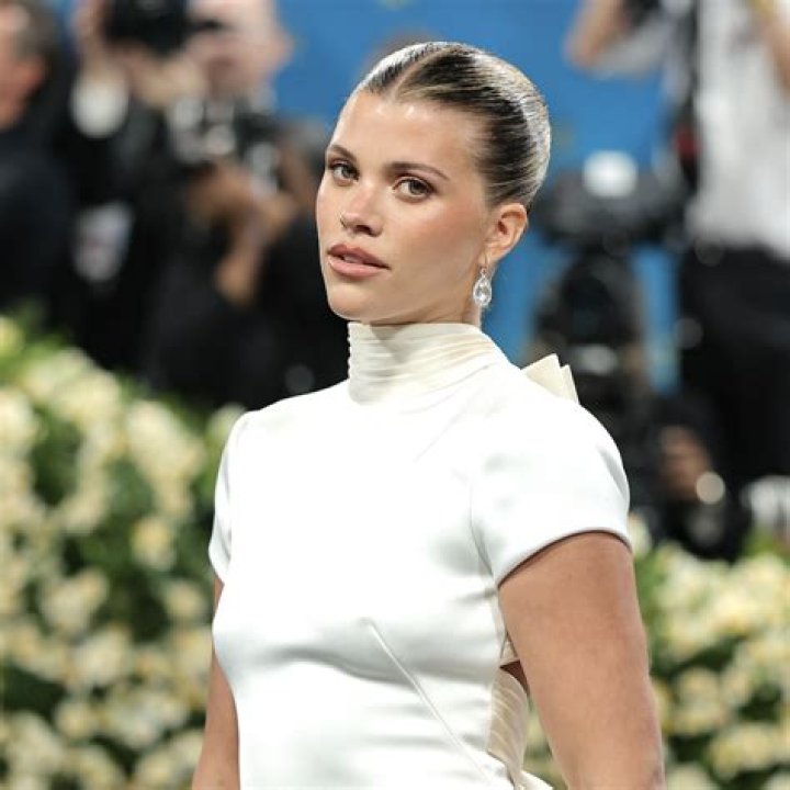 Exploring the Life and Style of Sofia Richie Grainge