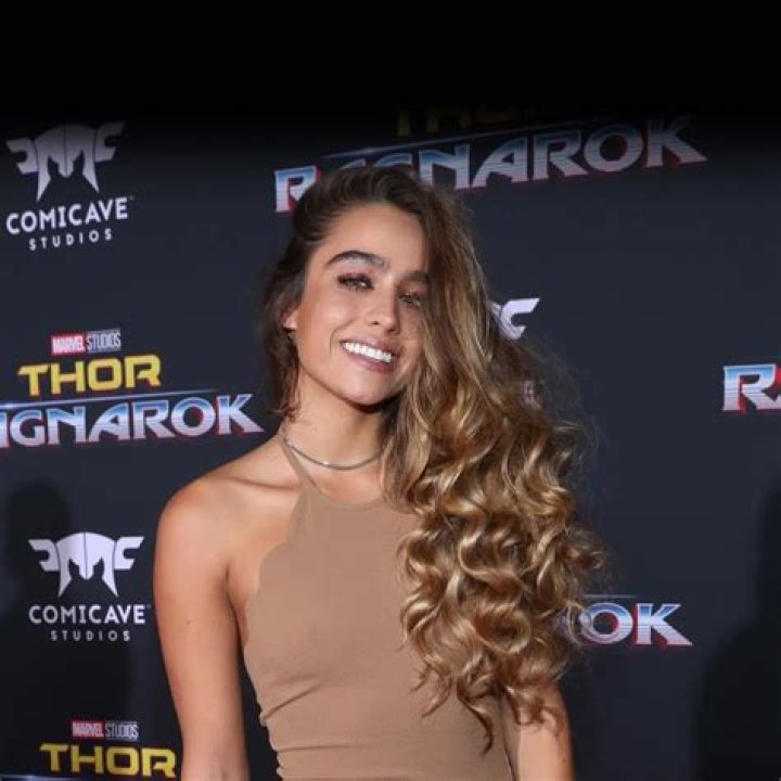 Sommer Ray Age: The Journey of a Fitness Influencer
