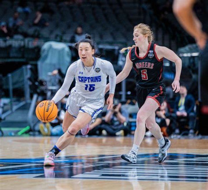 Sandra Fan: The Rising Star of the Entertainment World