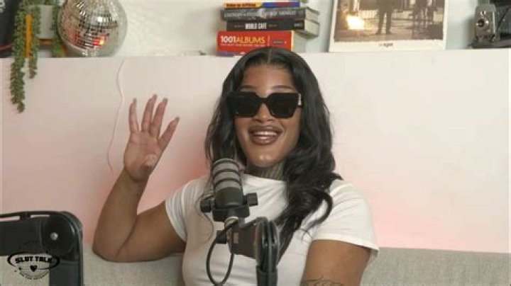 Suamuva: Discover the Enchanting Beauty of Maldives' Premier Island