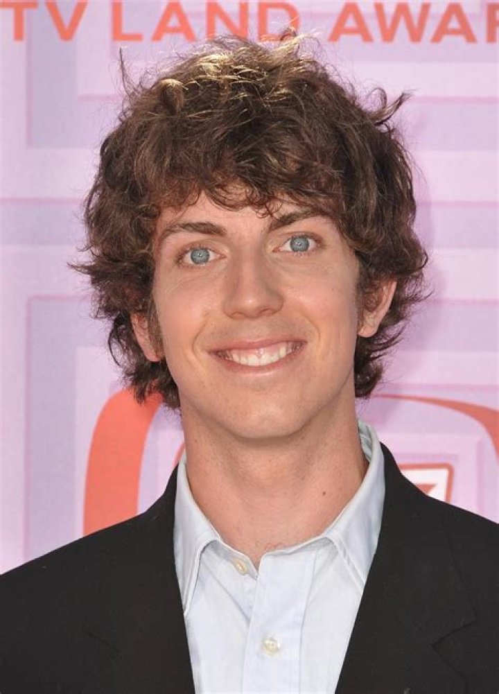 Taran Noah Smith: A Rising Star in the Entertainment Industry