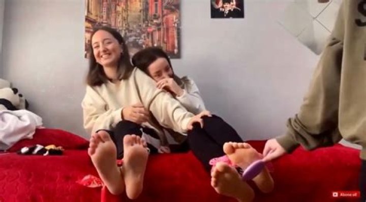 Exploring the Tickle Community on VK: A Comprehensive Guide