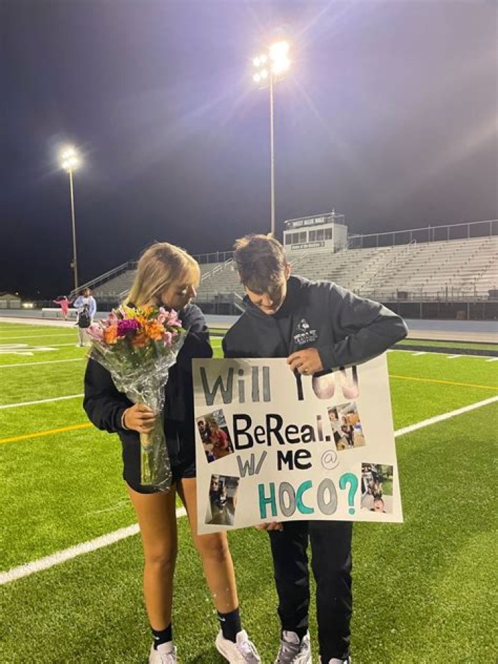 What is HoCo in High School: A Comprehensive Guide for Students and Parents