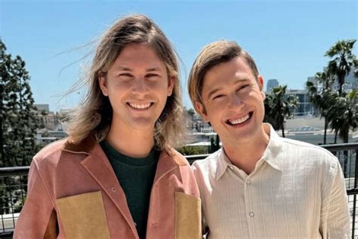 What is Tyler Henry's Net Worth? Unveiling the Life and Career of Hollywood's Top Medium