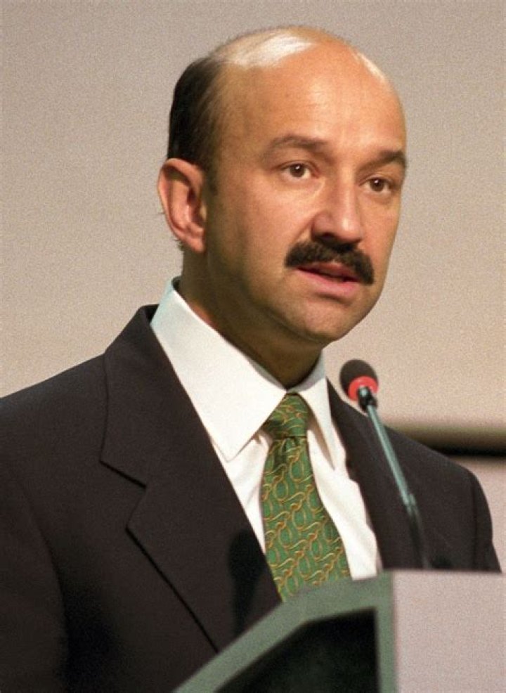 Who is Carlos Salinas: A Comprehensive Guide to His Life, Achievements, and Legacy