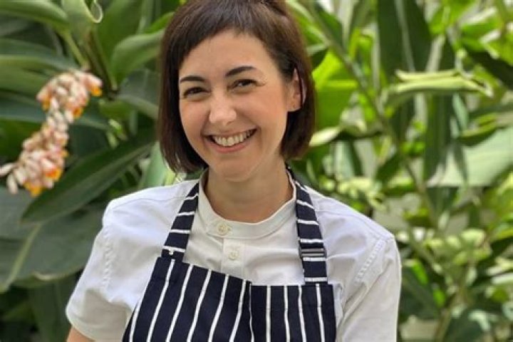 Ximena S&aacute;enz: A Comprehensive Guide to Her Life, Career, and Influence