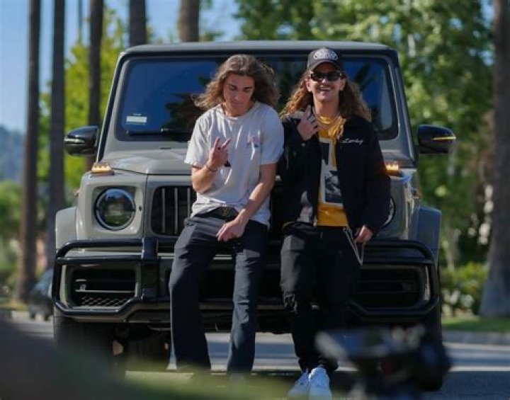 Unveiling Yung Pinch Net Worth: A Deep Dive into the Rising Star's Wealth