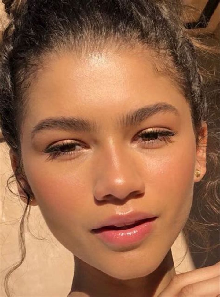 Zendaya Skin Tone: Exploring the Beauty, Influence, and Inspiration Behind Her Iconic Look